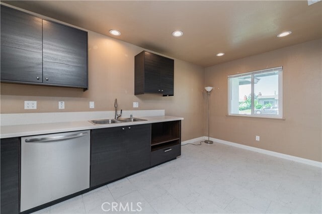 Building Photo - 7515 Pasito Ave