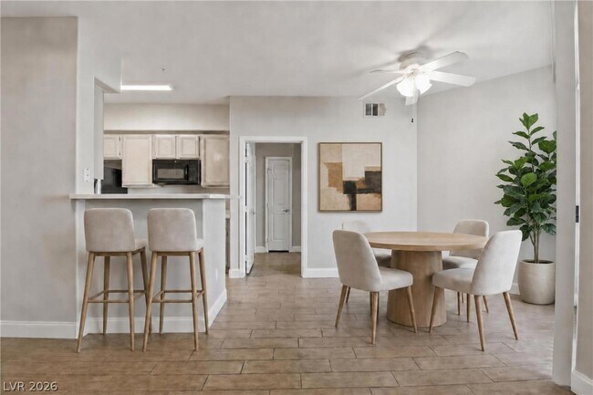 Foto del edificio - 7143 S Durango Dr