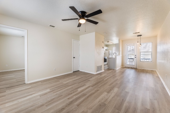 Building Photo - 5810 Redstone Dr