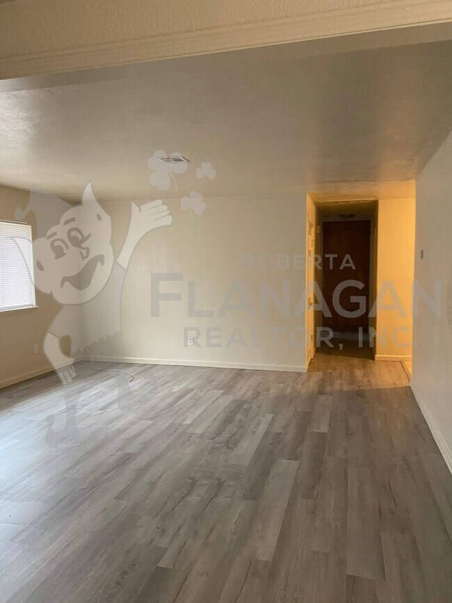 Foto del edificio - 3545 M St