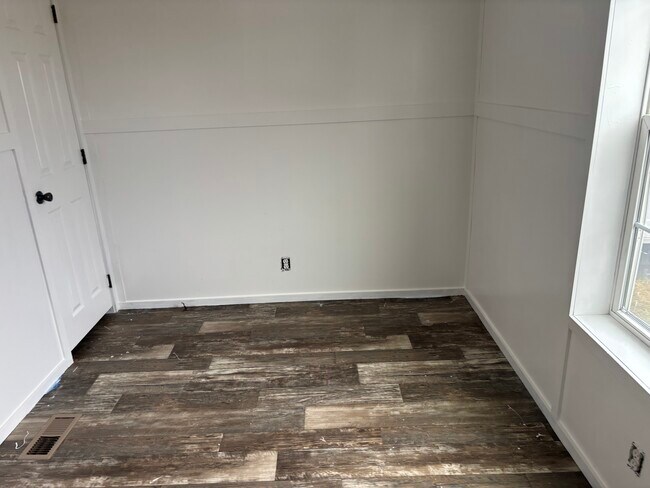 Foto del edificio - 1045 Conrad Dr