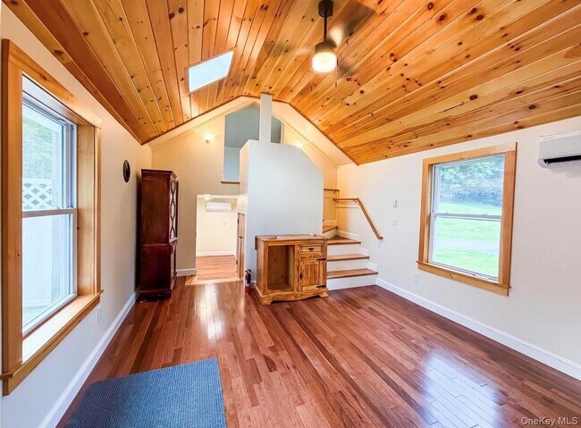 Foto del edificio - 449 N Quaker Ln