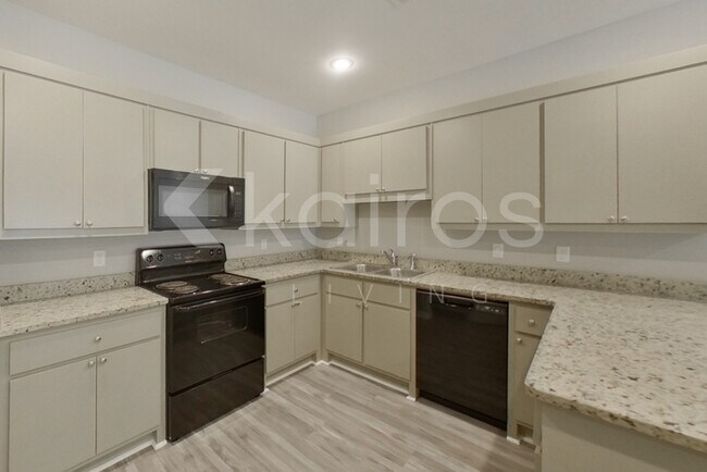 Foto del edificio - 1708 Wilson Rd
