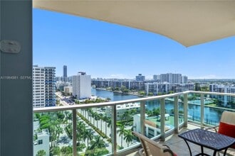 Building Photo - 2501 S Ocean Dr