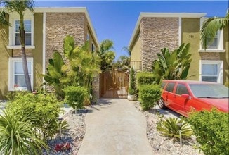 Building Photo - 4050 46th St Building Photo - 4050 46th St