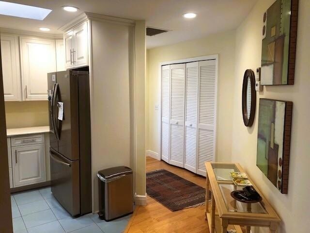 Foto del edificio - 6102 SE Landing Way