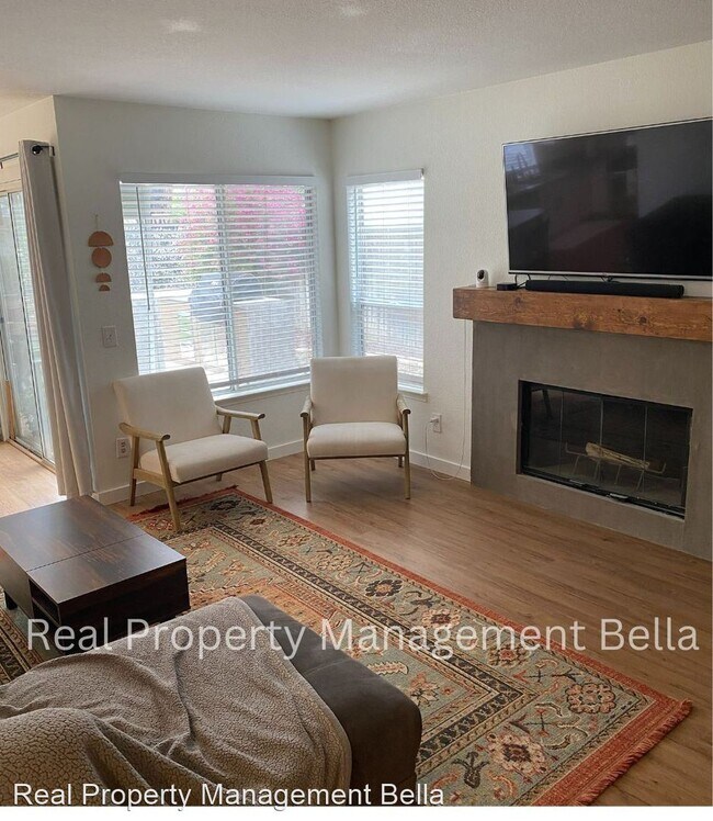 Building Photo - 4 br, 2.5 bath House - 43084 Corte Almonte