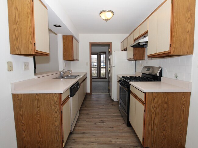 Foto del edificio - 5109 Pembrook Ct