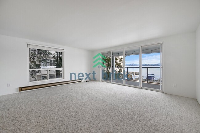 Foto del edificio - For Rent – 1 Bedroom | 1 Bathroom Lakeview Condo in Leschi Shores