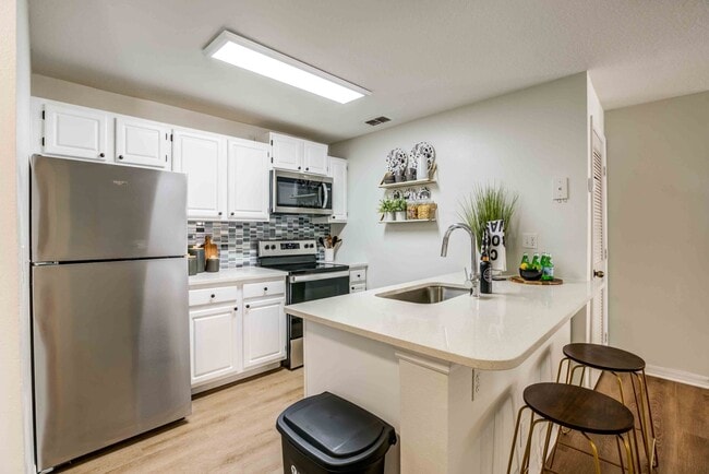Parks at Hunters Creek apartments — community photo - Parks at Hunters Creek