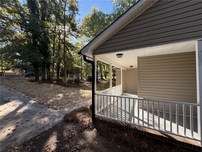 Foto del edificio - 8111 Oak Arbor Rd