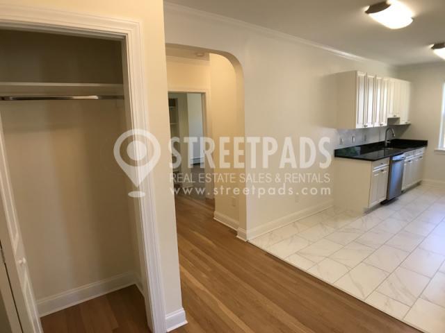 Building Photo - 1 bedroom in Brookline MA 02446