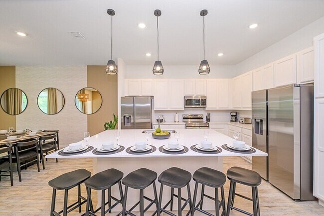 Foto del edificio - 2458RD  Brand New 12BR Disney Mansion/Pool...