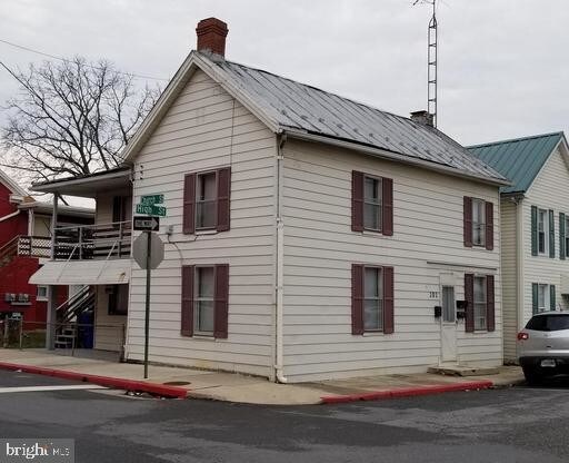 Primary Photo - 201 High St