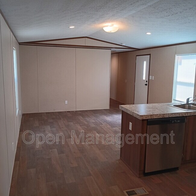 Building Photo - 2501 Martin Luther King Dr