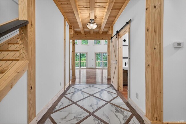 Foto del edificio - 308 Acres Ct