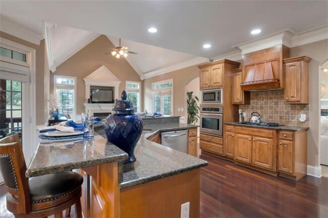 Foto del edificio - 415 Oxmoor Lake Dr