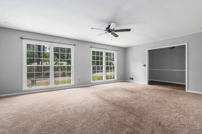 Building Photo - Home for Rent in Vestavia, Alabama, zoned ...