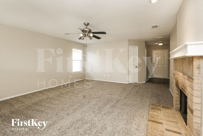 Building Photo - 3300 Groveland Terrace