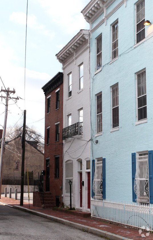 Building Photo - Seton Hill Apartments