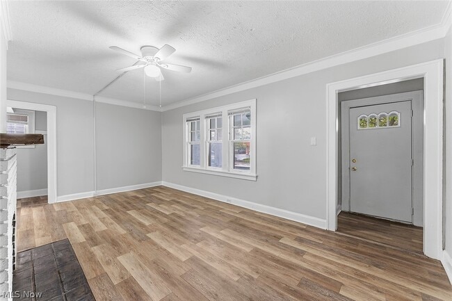 Foto del edificio - 3400 W 117th St