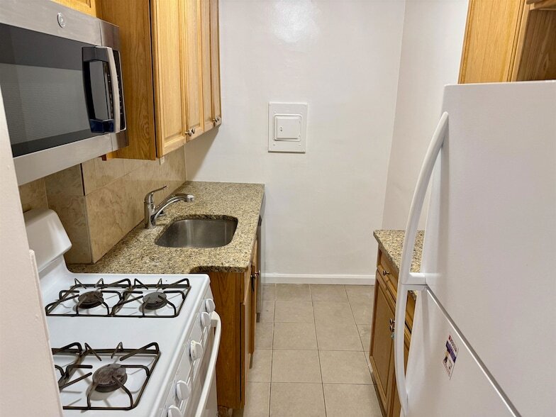 Photo - 10 Huron Avenue Unit 9M