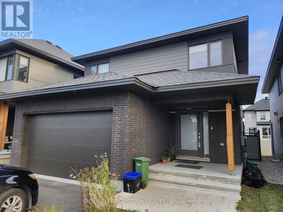 Primary Photo - 532 Tenor Rdg