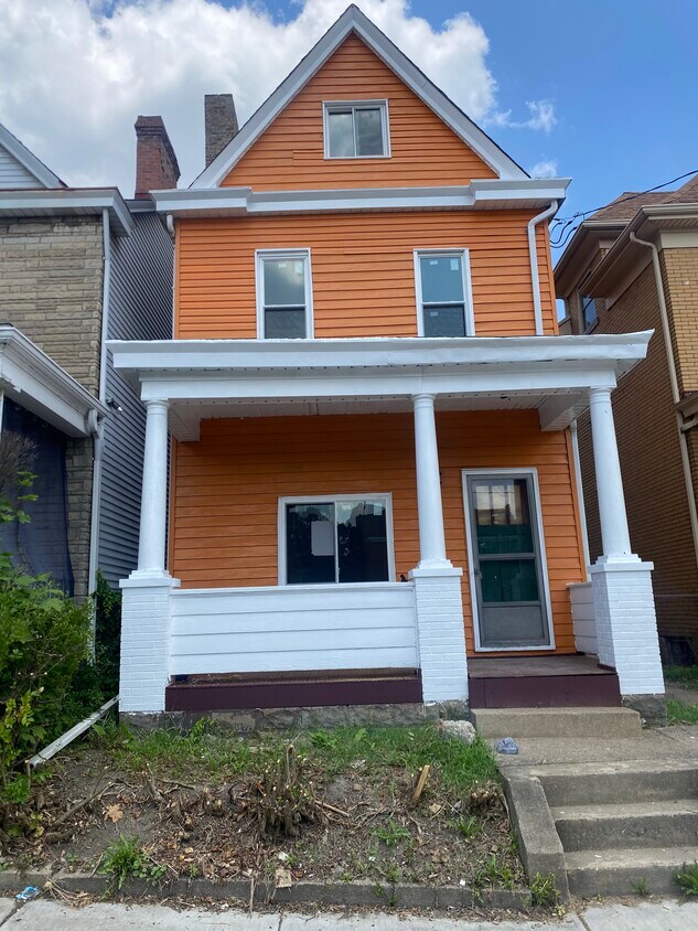 Primary Photo - 307 Birmingham Ave