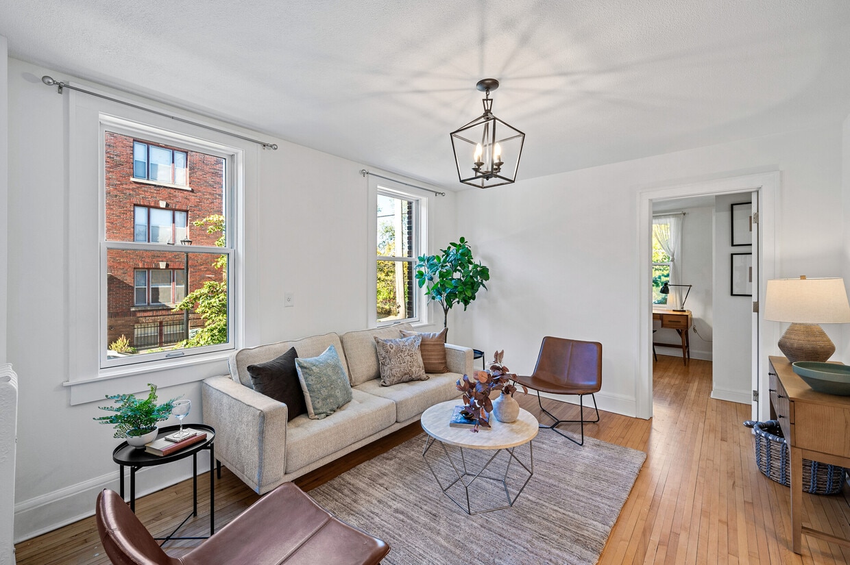 NW corner, views of downtown and overlooking the street (not another building or parking lot) - 1705 Stevens Ave