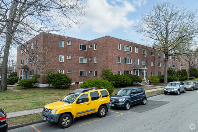 Building Photo - Bell Court Condos
