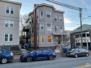 Building Photo - 94 Mellen St