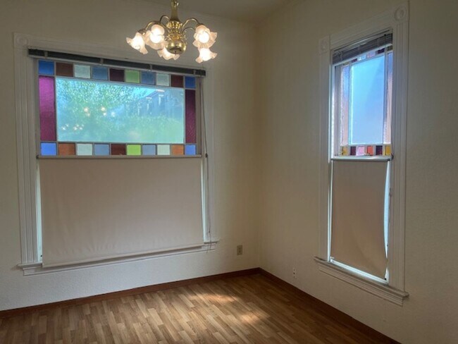 Foto del edificio - One Bedroom One Bathroom Temescal
