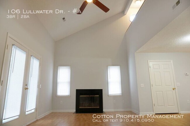 Building Photo - 106 Lullwater Dr