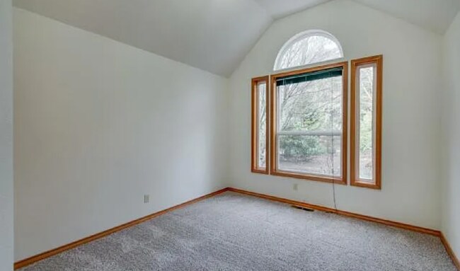 Foto del edificio - 24535 E Bright Ave