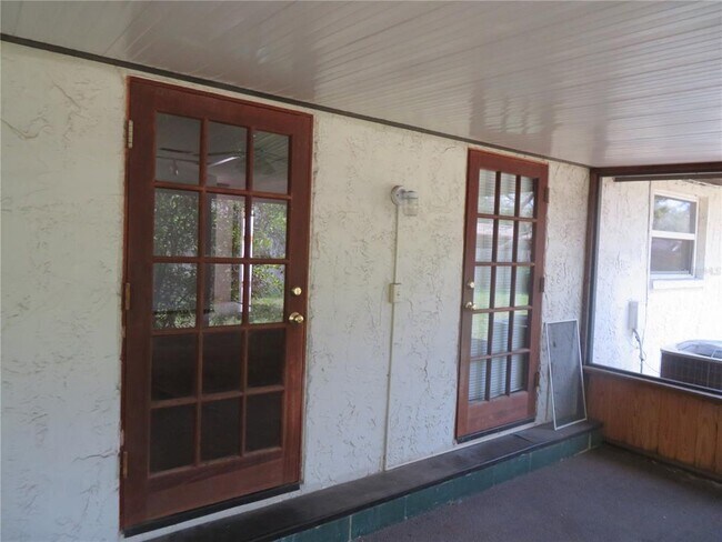 Foto del edificio - 4669 Montauk St