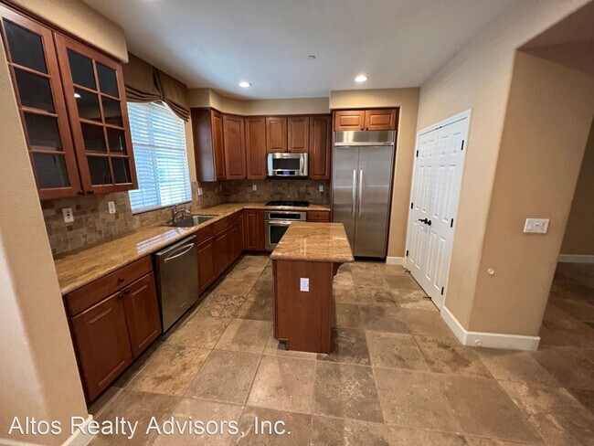 Building Photo - 3 br, 2.5 bath House - 486 Virginia Pine T...