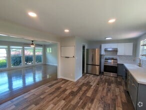Building Photo - 3908 Forest Highland Cir