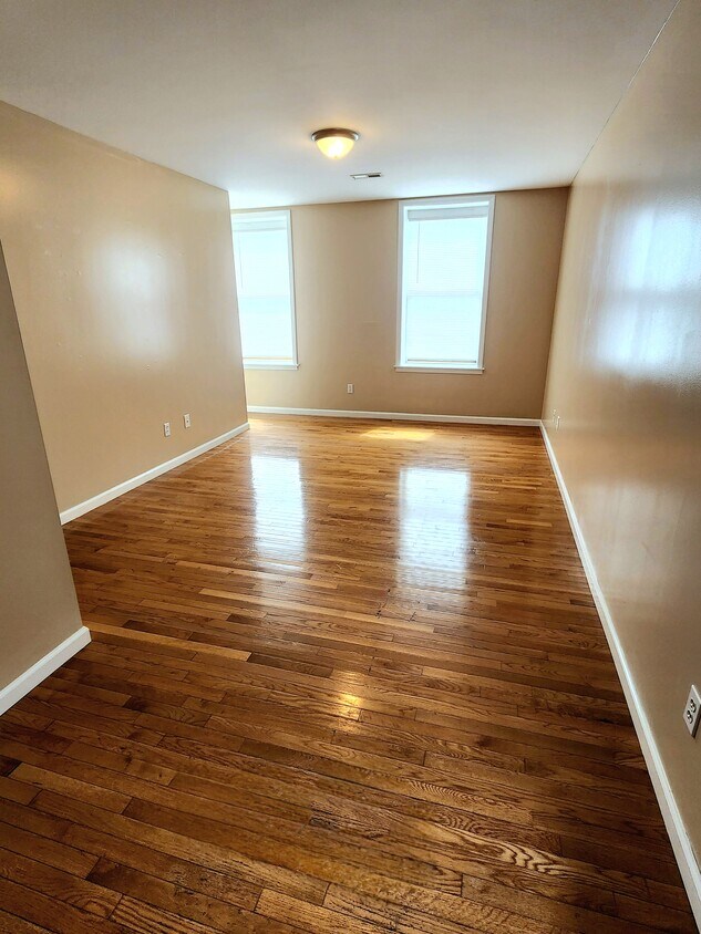 Foto del edificio - 603 Holly Hills Ave