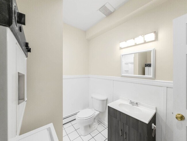 Building Photo - 71-73 Perkins Street Unit 1
