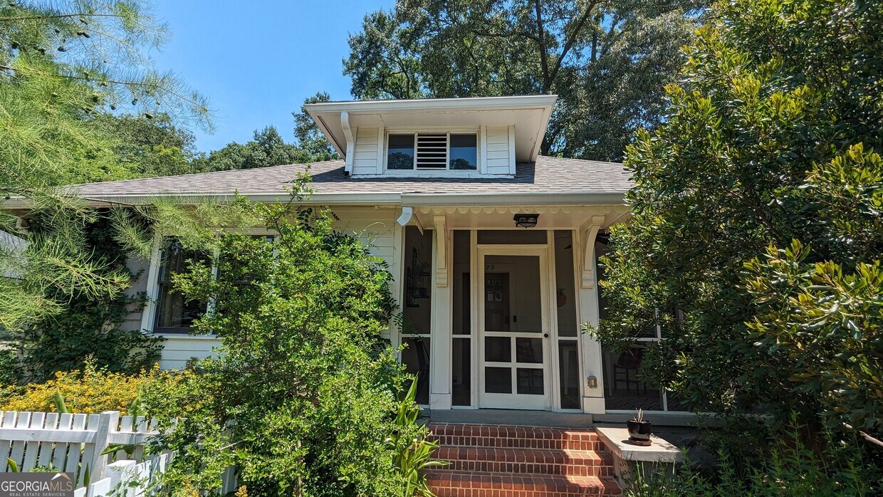 Primary Photo - 1773 Dorsey Ave