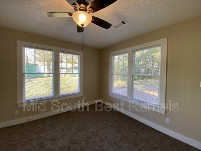 Foto del edificio - 4204 W 24th St