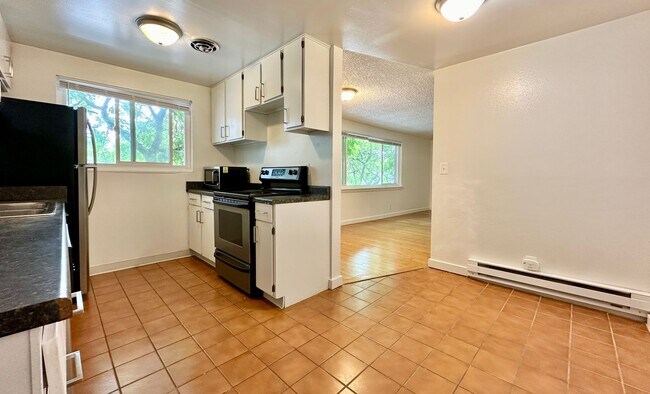 Building Photo - 6111 8th Ave NW
