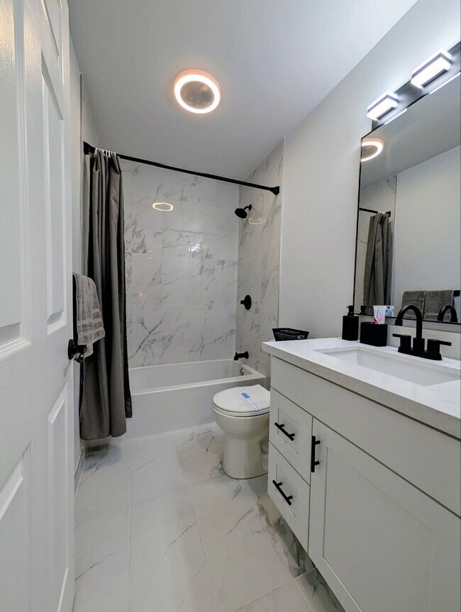 Foto del edificio - 13454 95th Ave NE