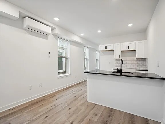 Building Photo - 3458 Frankford Ave