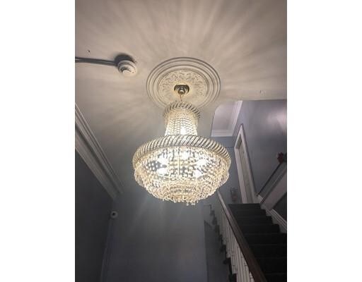 Building Photo - 1 bedroom in Lowell MA 01852