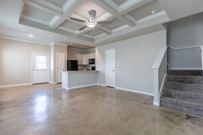 Building Photo - 6265 Eddie Way