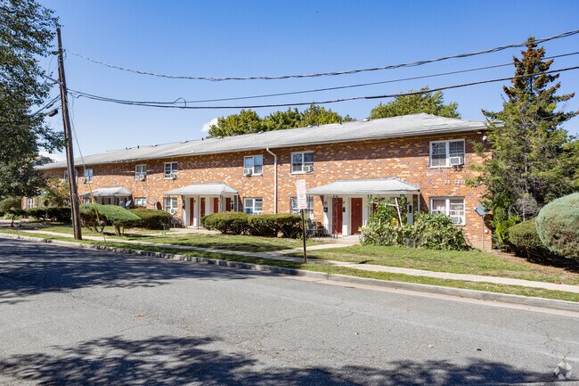 Building Photo - 35 Seitz Ave