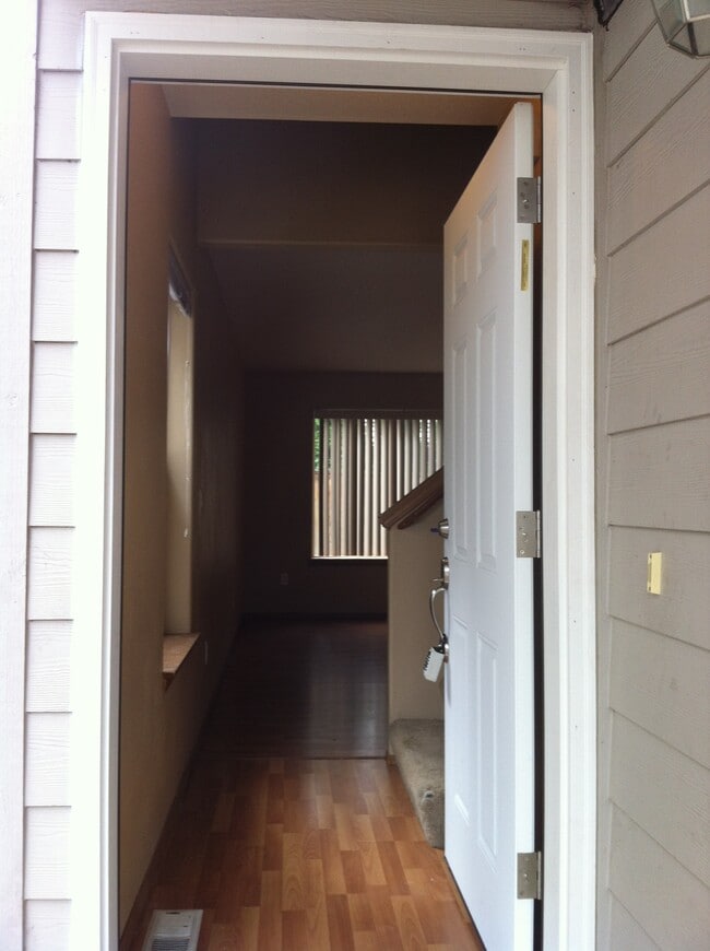 Foto del edificio - 8421 NE 36th St