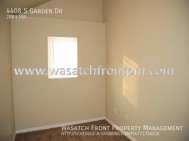Building Photo - 4408 Garden Dr