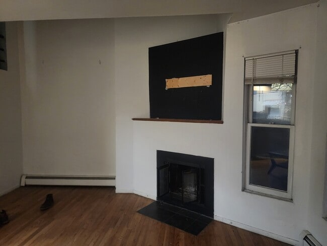 Building Photo - 125 Union St